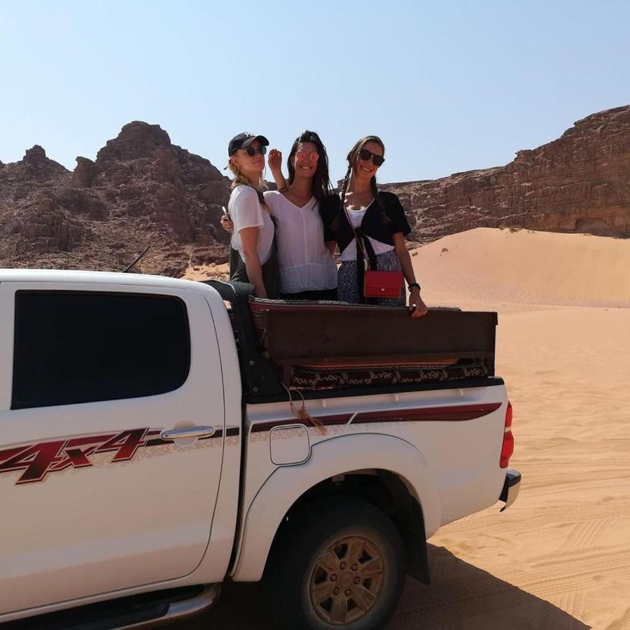Hotel Maraheb Luxury Camp Wadi Rum Exterior foto