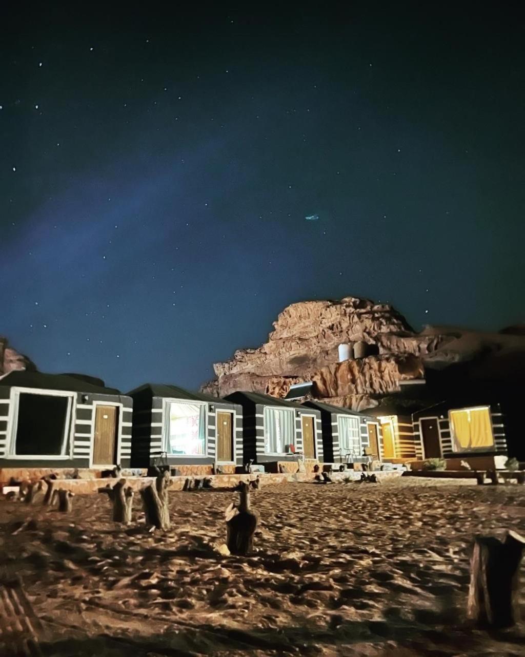 Hotel Maraheb Luxury Camp Wadi Rum Exterior foto